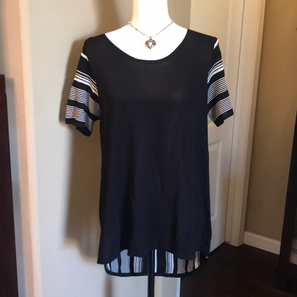 NWT Blouse with Black Front Striped Sleeves & Back